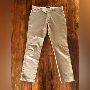 Banana Republic Men’s Fulton Chino in Tan Size 33X30